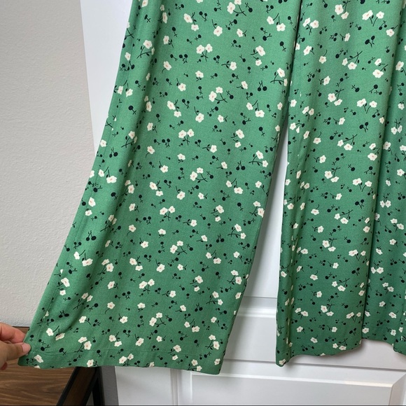 Reformation Green Floral Print Wide Leg Pants - Picture 5 of 6